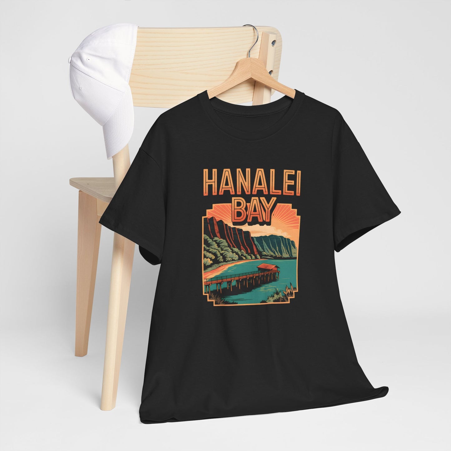 Hanalei Bay T-Shirt Men’s Vintage Hawaii Graphic Tee Retro Hawaiian Landscape