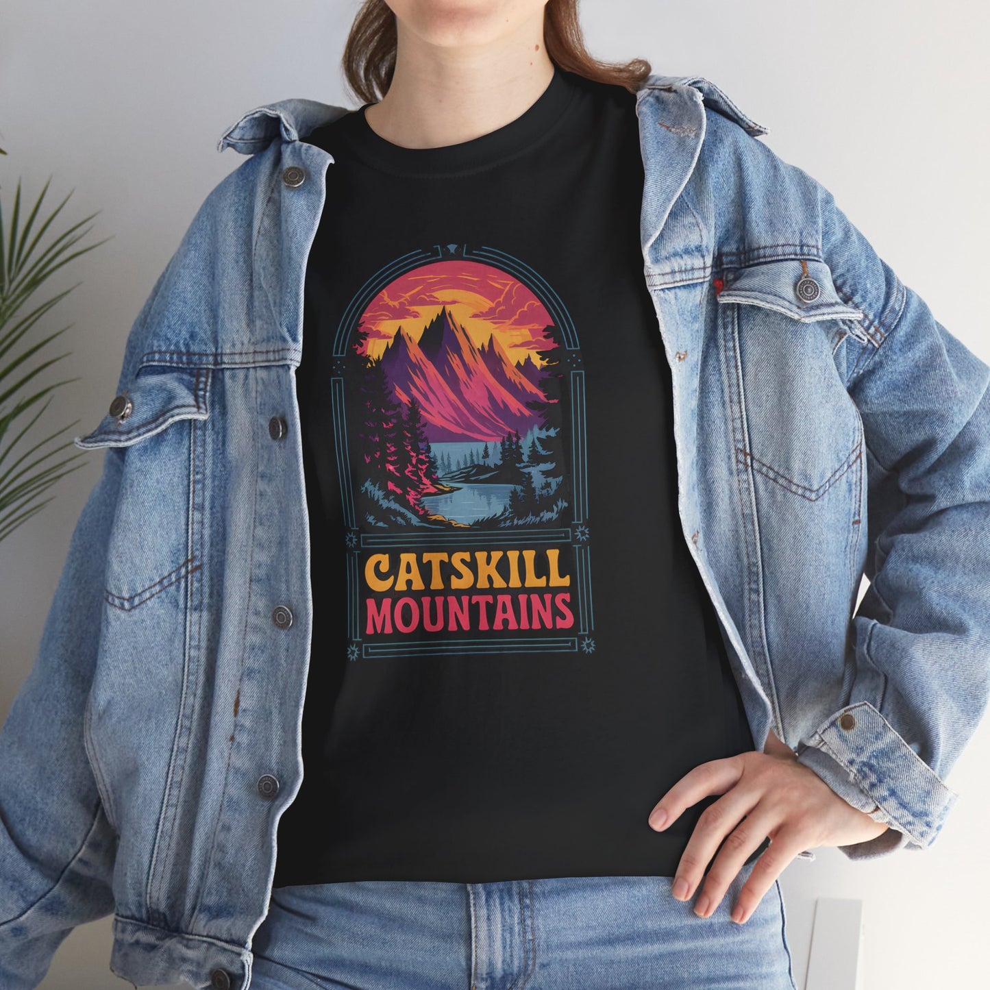 Catskill Mountains Vintage T-Shirt Hiker Gift Outdoors Nature Lover Tee